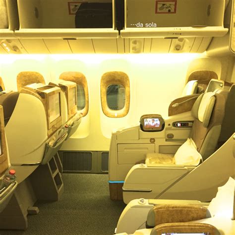 エミレーツ ek313 座席表|EK313 (UAE313) エミレーツ航空 フライト追跡と履歴 .